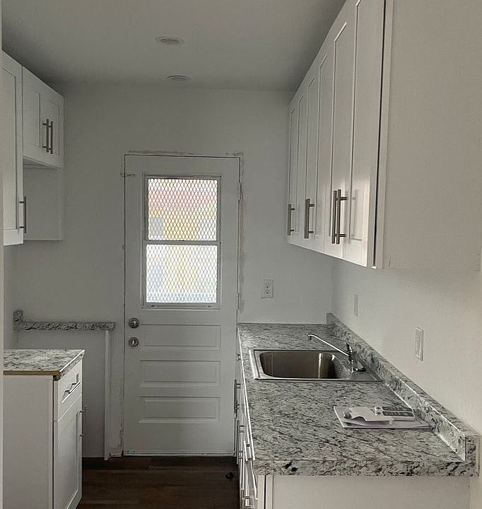 1st image of 4350 NW 10th St #9304607