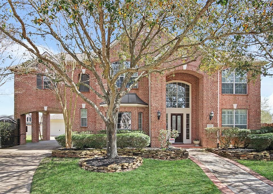 1st image of 12122 Cypress Creek Lakes Drive