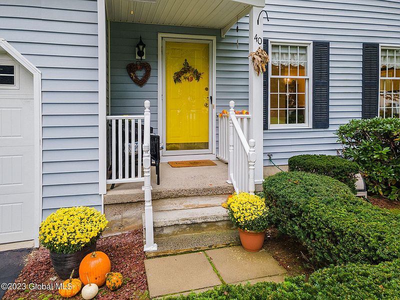 4th image of 40 Esopus Drive