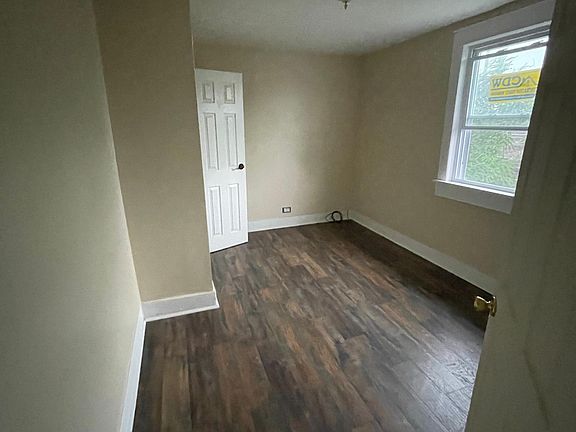 5th image of 110 169th St #2