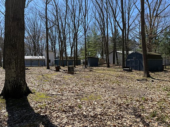 3rd image of 11671 Oriole Dr