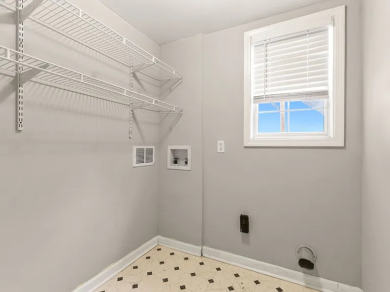 7187 Williams Rd — Photo 25