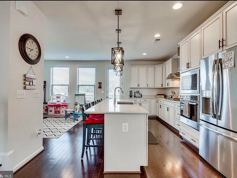 42440 Dogwood Glen Sq — Photo 17