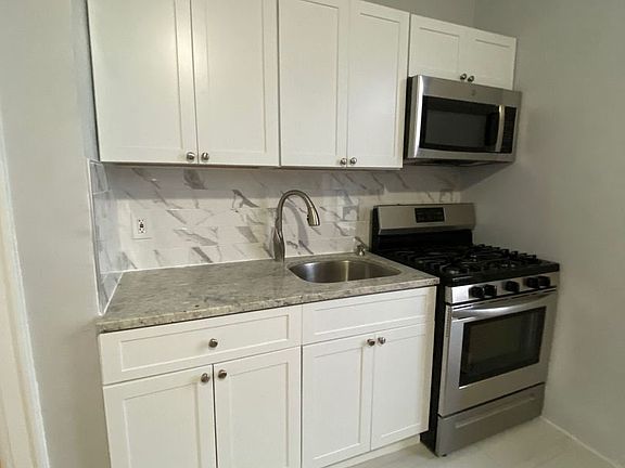 5th image of 912 90th St APT 32