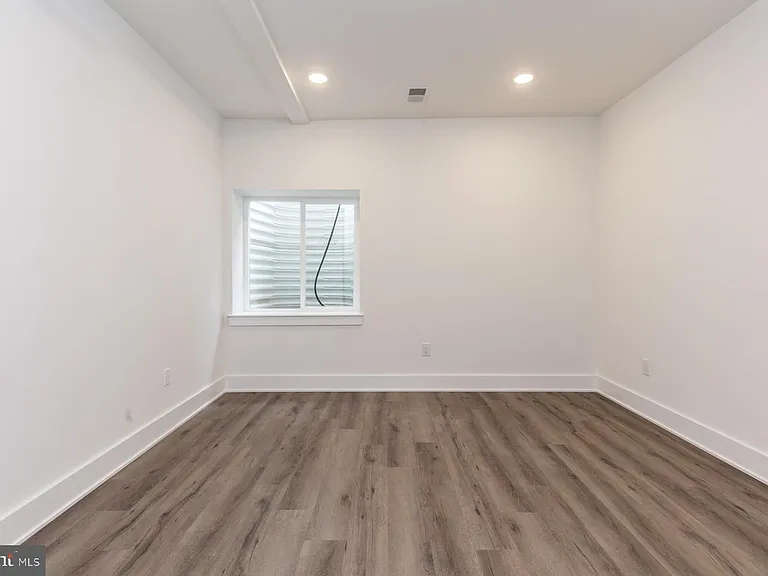 2132 Berges St #1 — Photo 29