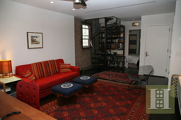 Rented by Halstead Real Estate | media 6