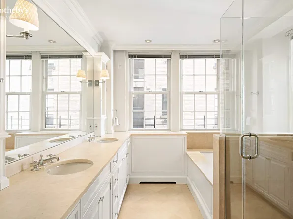 131 East 69th Street image 9 of 15