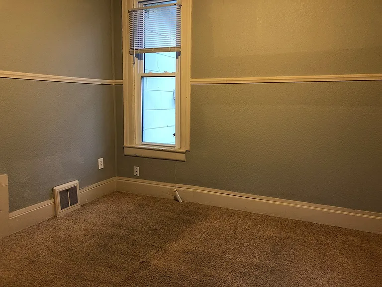 230 Polk St — Photo 9