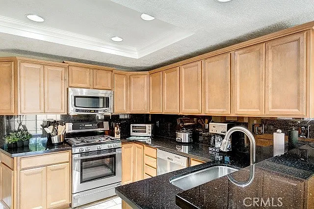 2439 Paseo Circulo — Photo 14