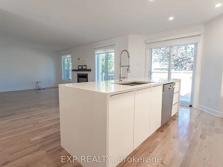 28 Chartwell Ave — Photo 18
