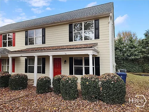 136 Bridgewater Cir Photo 1