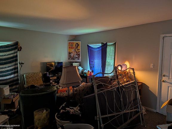 5th image of 1175 E Home Ave