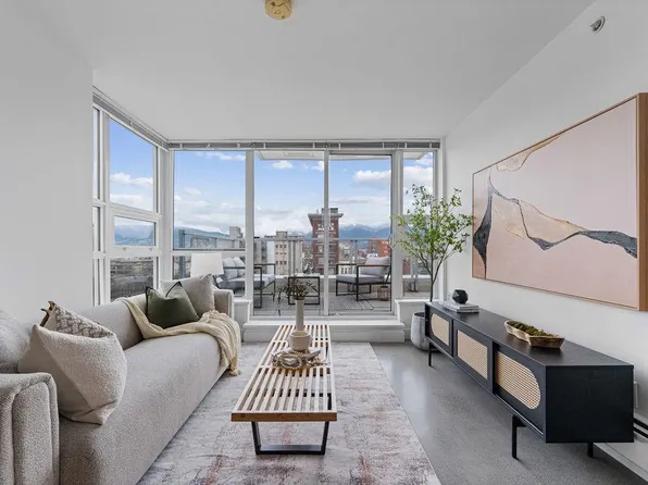 231 E Pender St, Vancouver, BC V6A 0G3