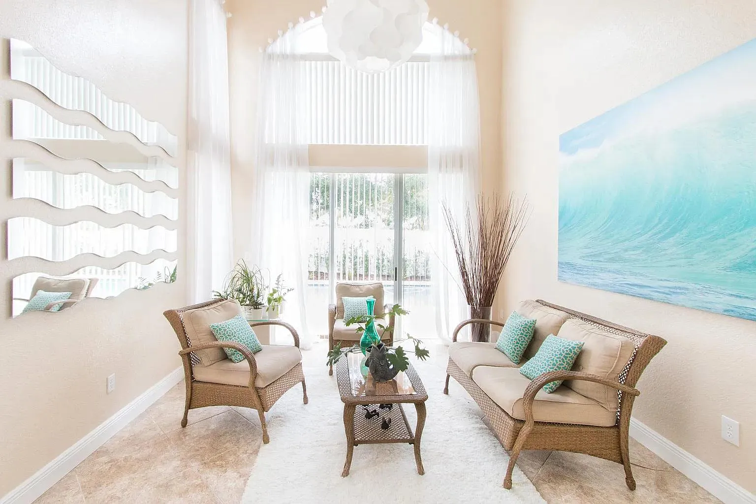5 bed, 2727 sqft, $4,500 — Photo 3