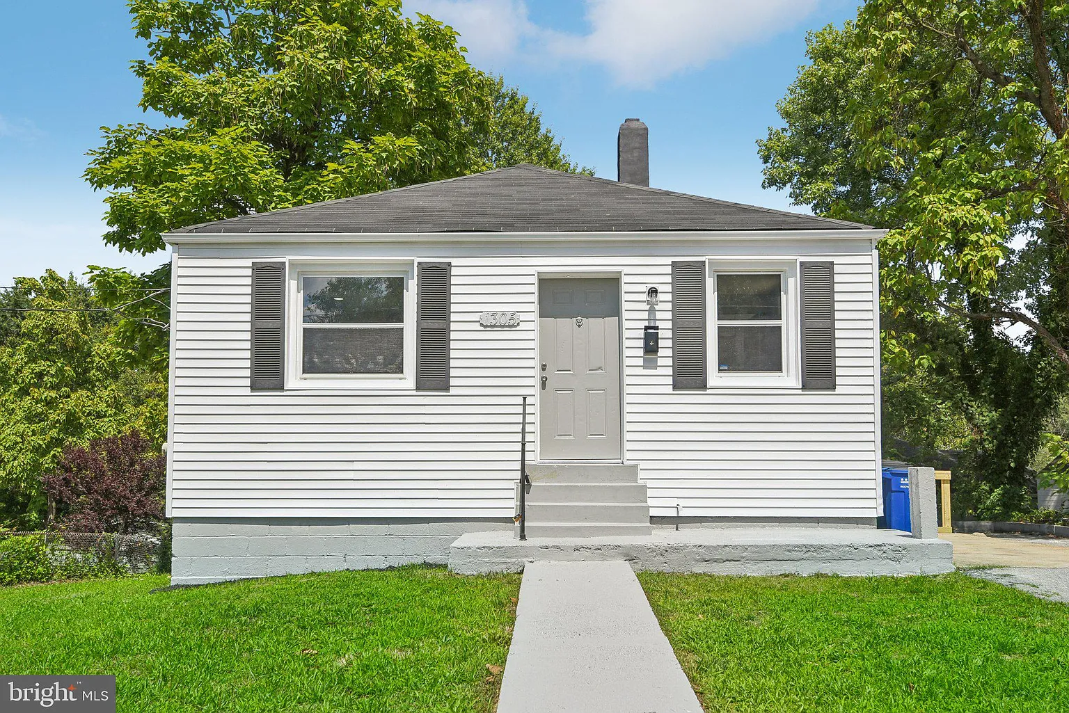 1305 Oates St photo 1