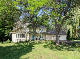 2015 Salem Ct, Long Lake, MN 55356