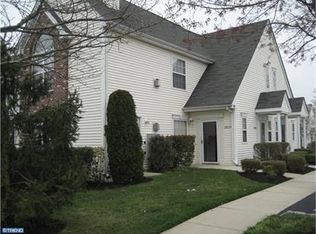 2807A Bluegrass Dr APT 2807, Mount Laurel, NJ 08054