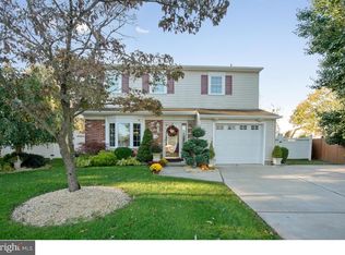 208 Canterbury Pl, Williamstown, NJ 08094