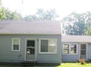 1664 Sunset St, Monroe, MI 48162