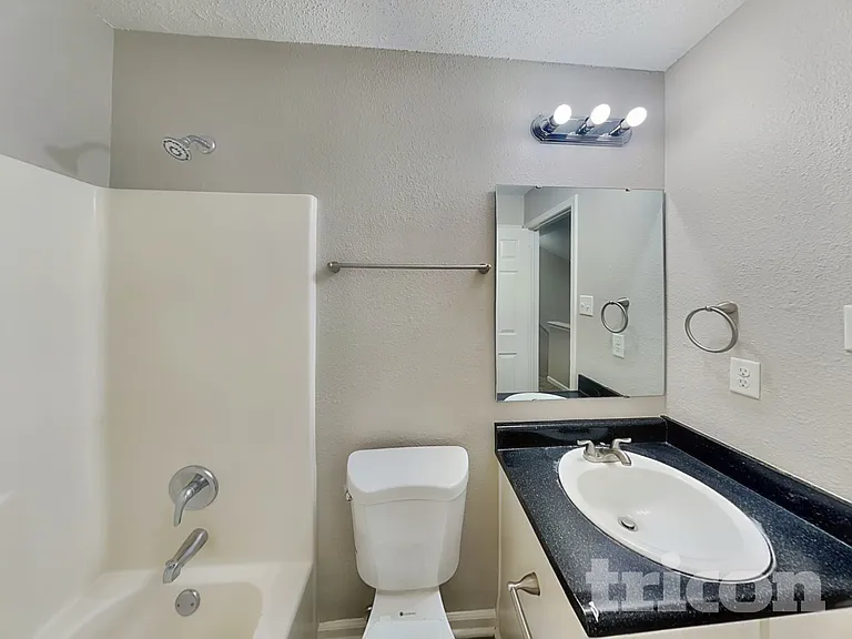 6750 Kinnerton Dr — Photo 14