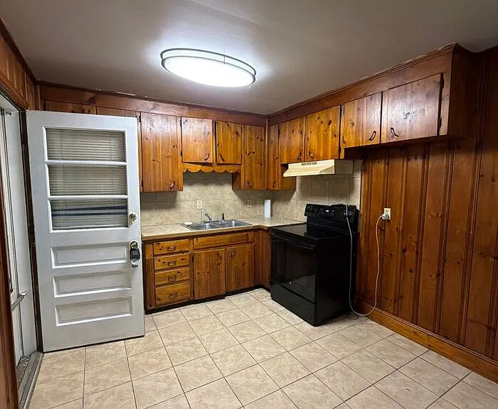 4410 Brooktree Dr — Photo 18