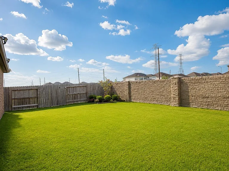 9310 Baradine Grove Ln — Photo 24