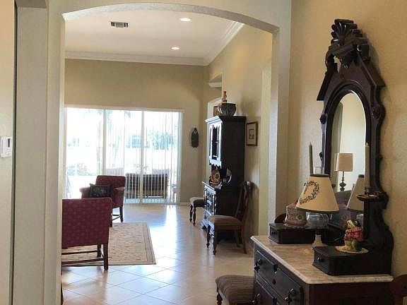 5th image of 8839 Bellido Cir