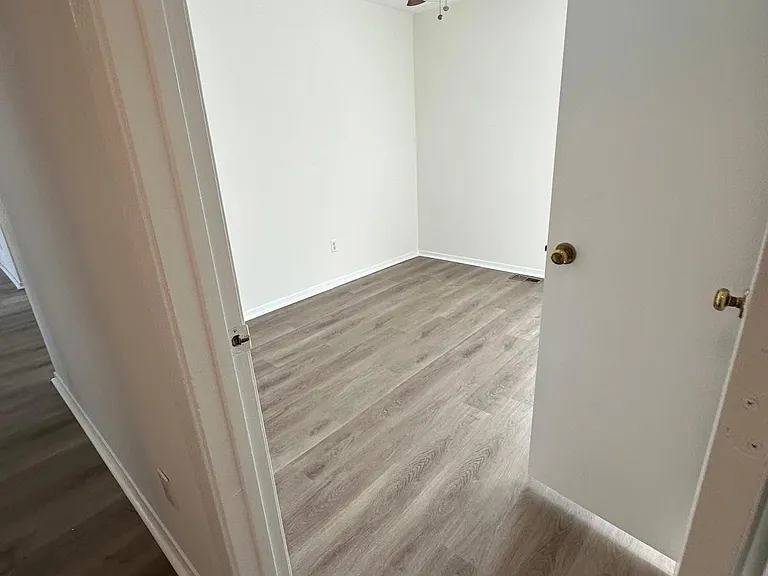 867 Highland Ter NE — Photo 26