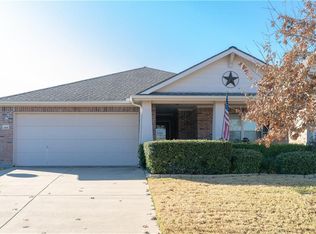 903 Johnson City Ave, Forney, TX 75126