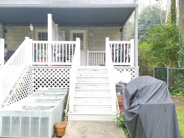 311 W Wayne Ave, Wayne, PA