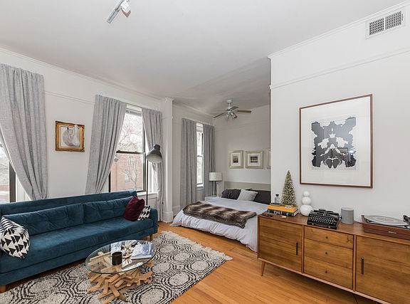 3rd image of 1629 N Burling St #X2f