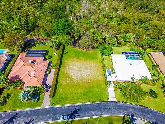 2nd image of 8258 SE Sanctuary Dr