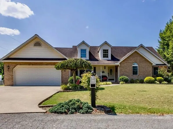 208 Shelby Ave, South Pt, OH 45680