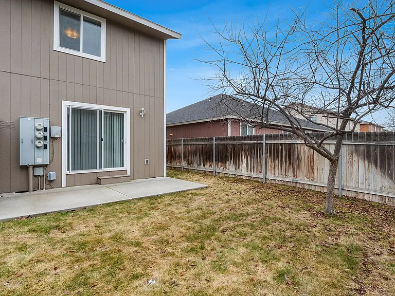 1709 W Fern Dr — Photo 18