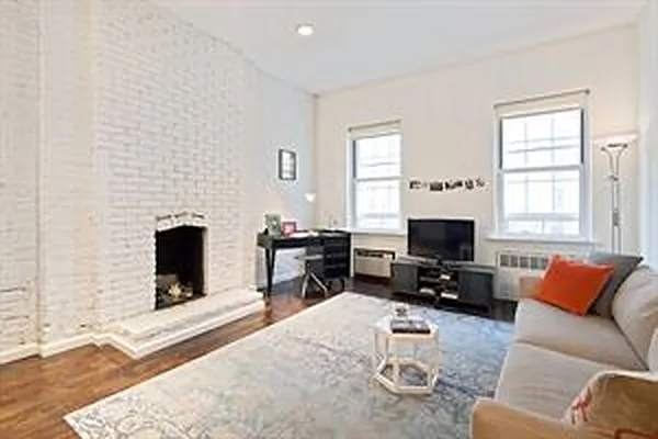 Sold by Douglas Elliman | media 12