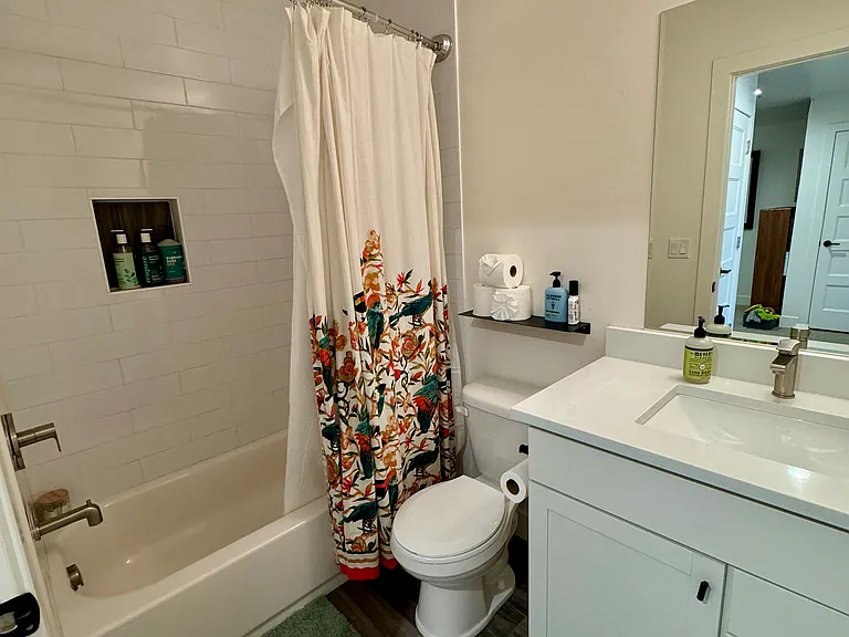 449 N Beaumont Ct — Photo 32
