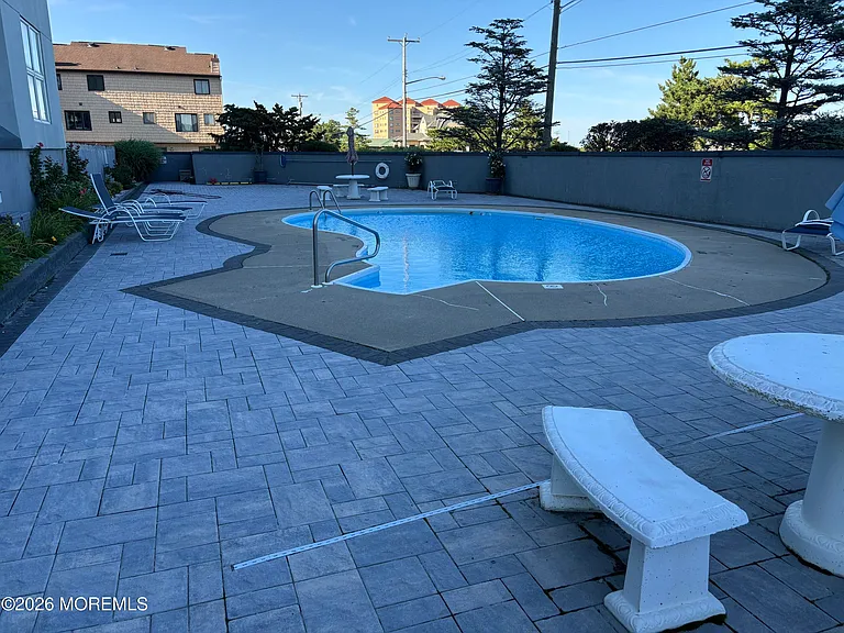 300 Ocean Ave N #D5 — Photo 13