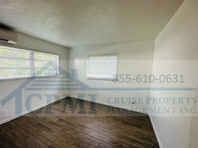 225 Ocean Breeze Lake Worth, FL 33460 — Photo 19
