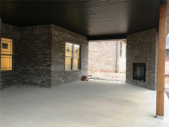 2nd image of 6400 SW Shady Side Ave