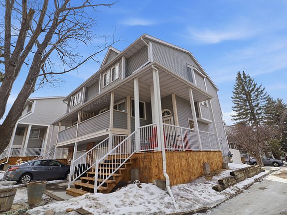 2nd image of 531 Woodbridge Way