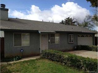 233 E 11th St, Beaumont, CA 92223