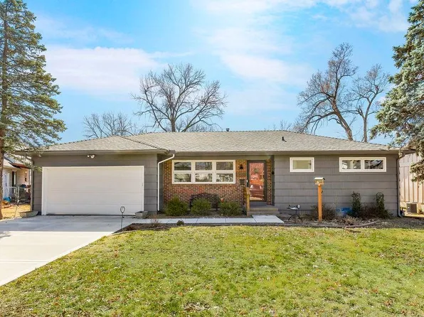 8507 W 93rd St, Overland Park, KS 66212