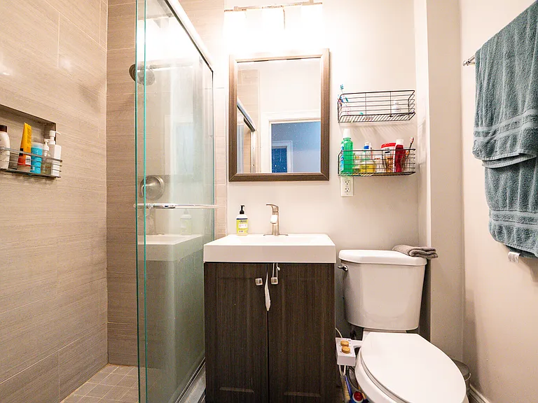 40 Evergreen St #1 — Photo 9