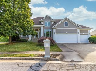 818 Julie Ct, Nixa, MO 65714