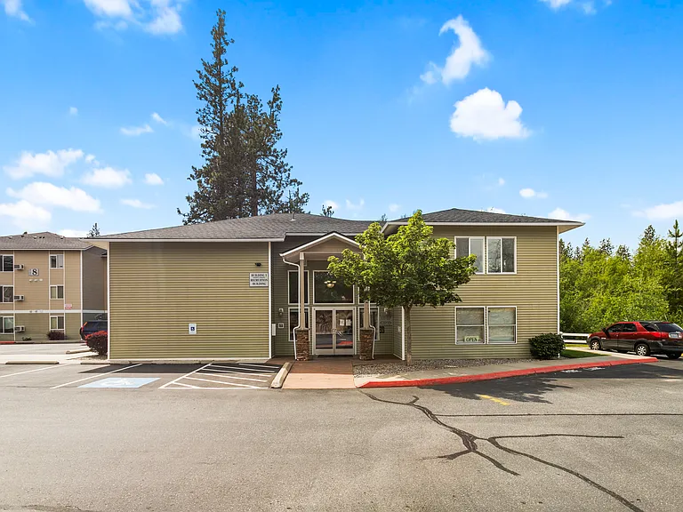 Boulder Apartments — Photo 37