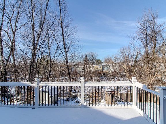 4th image of 608 Saint Georges Station Rd