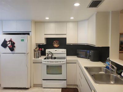 3201 Portofino Pt #J2, Coconut Creek, FL, 33066