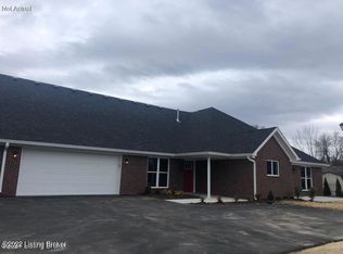 7633 Eagle Landing Way, Louisville, KY 40214