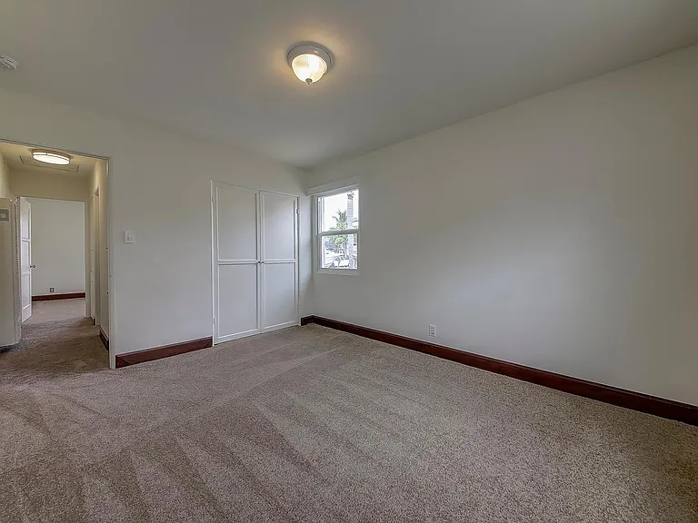 1826 Alvarado St — Photo 11