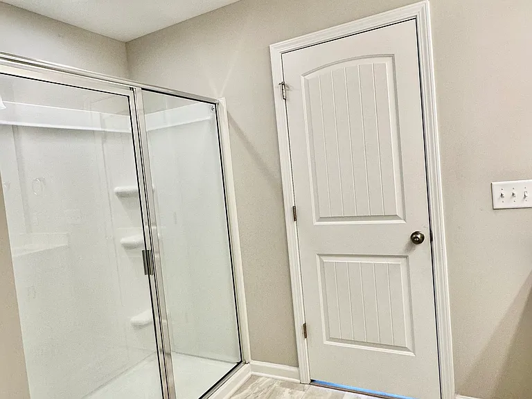 214 Berryfield Dr — Photo 12